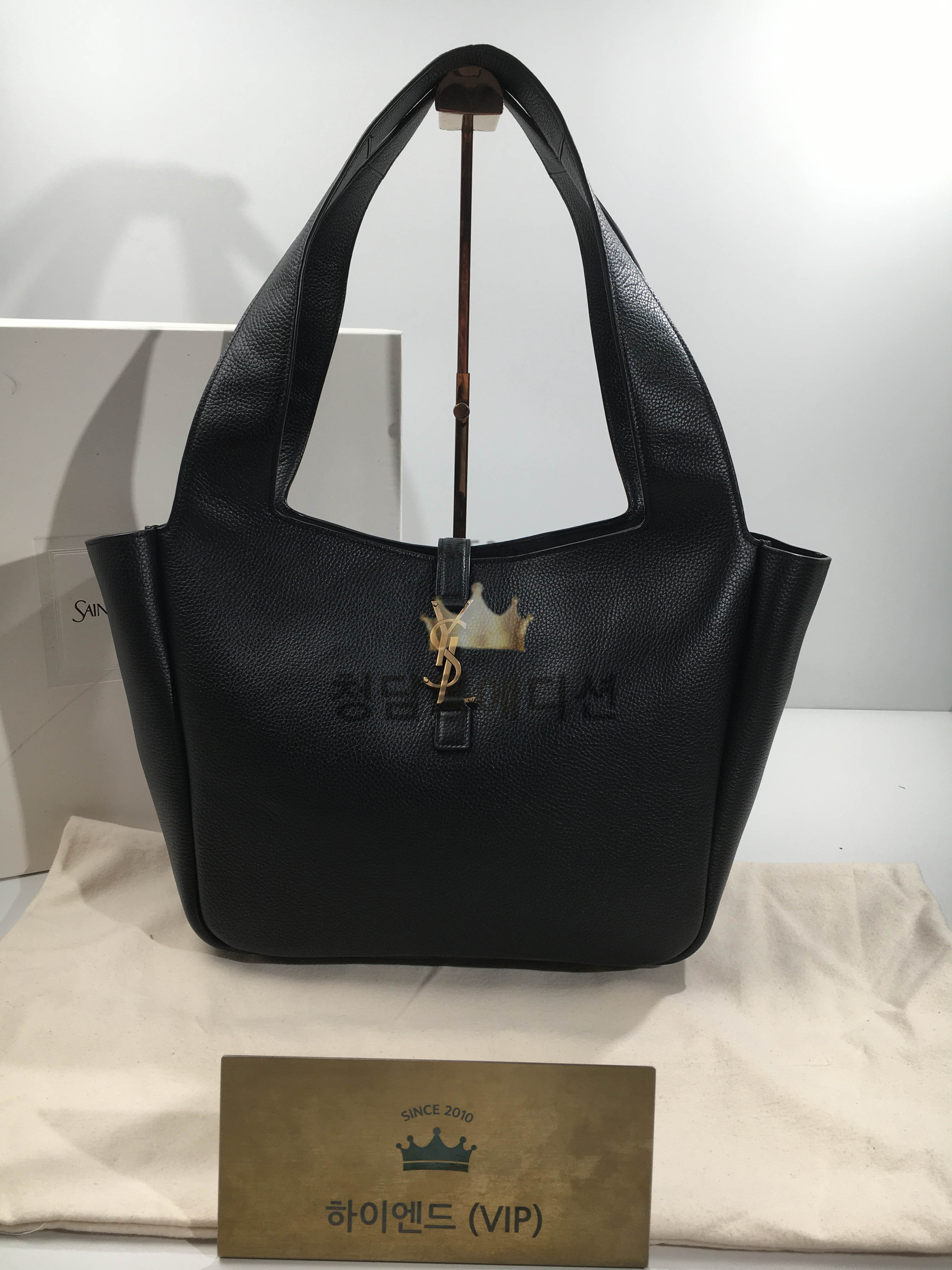 생로랑 베아 쇼퍼백 블랙 763435AACTP1000 (upgrade ver.)