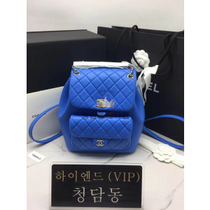 샤넬 24P 듀마 백팩 미디움 카프스킨 캐비어 (하이엔드급)