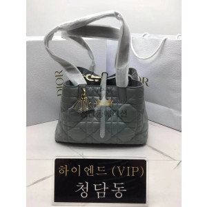 디올 뚜주흐 미디움 백 (upgrade ver.) (컬러 락 그레이)