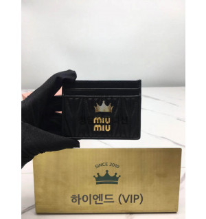 미우미우 마테라쎄 나파 가죽 카드 홀더 5mc076