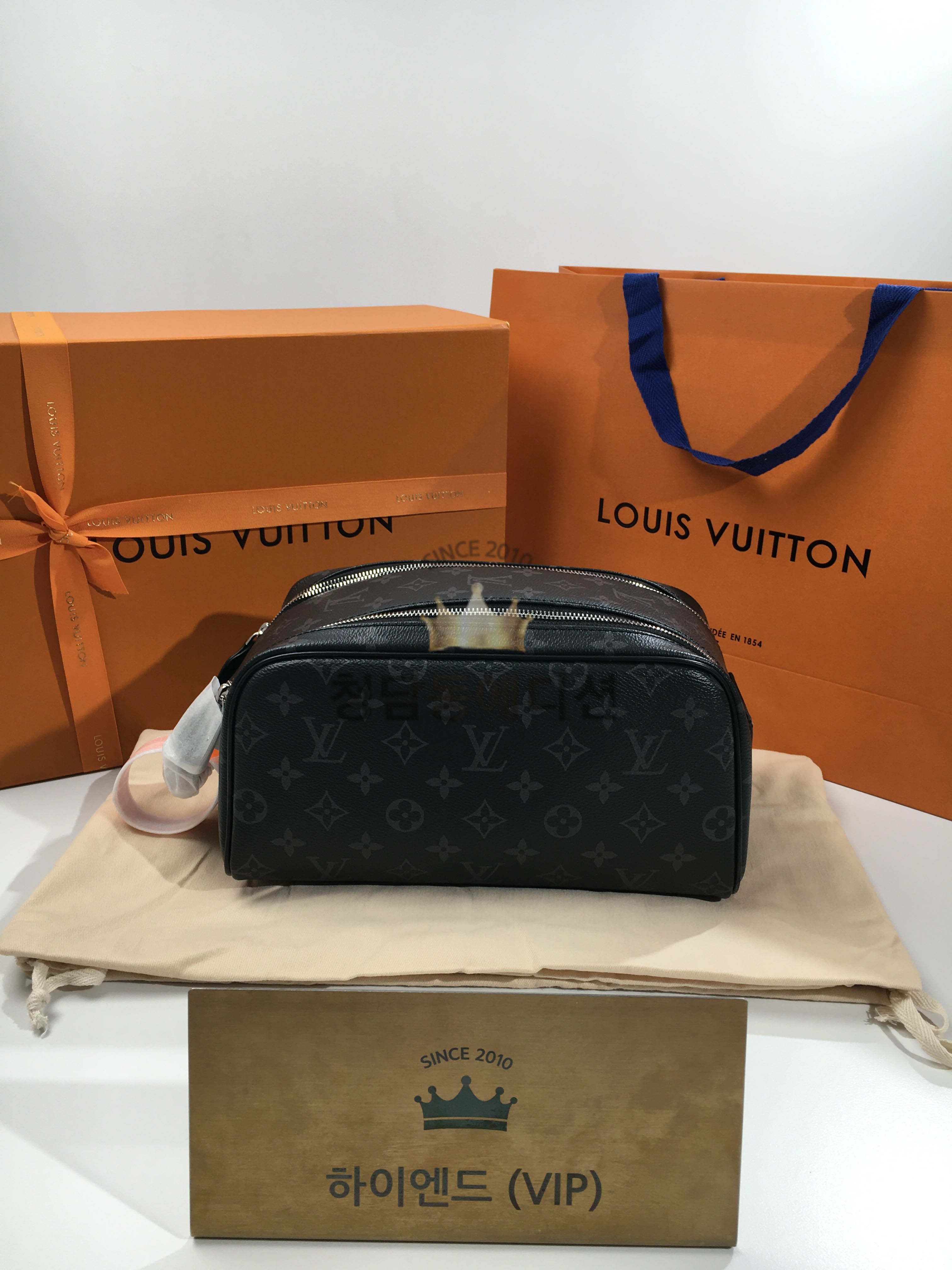 루이비통 클러치백 돕 키트 28 모노그램패턴