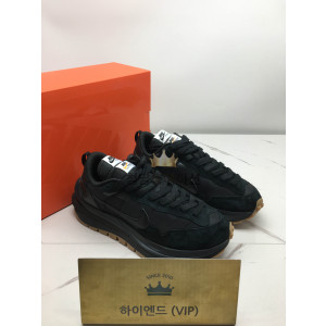 나이키 사카이2 베이퍼 와플 블랙 (남녀공용)