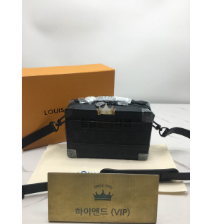 루이비통 핸들 소프트 트렁크