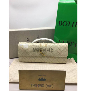 보테가베네타 안디아모 롱 클러치 (핸들포함)