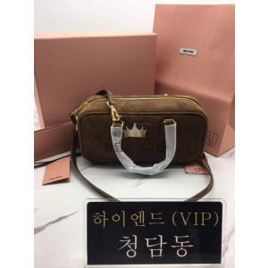 미우미우 MIU MIU 소프티 패디드 아르카디 27CM (스웨이드)