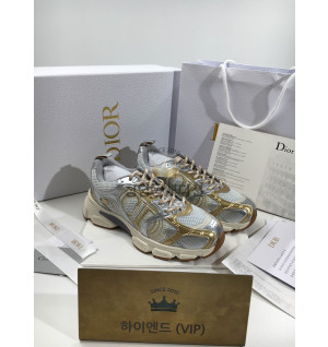 디올 크로노 스니커즈
