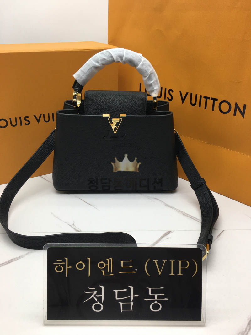 루이비통 카퓌신 BB M24728 (renewal ver.) (내부안감 블랙)