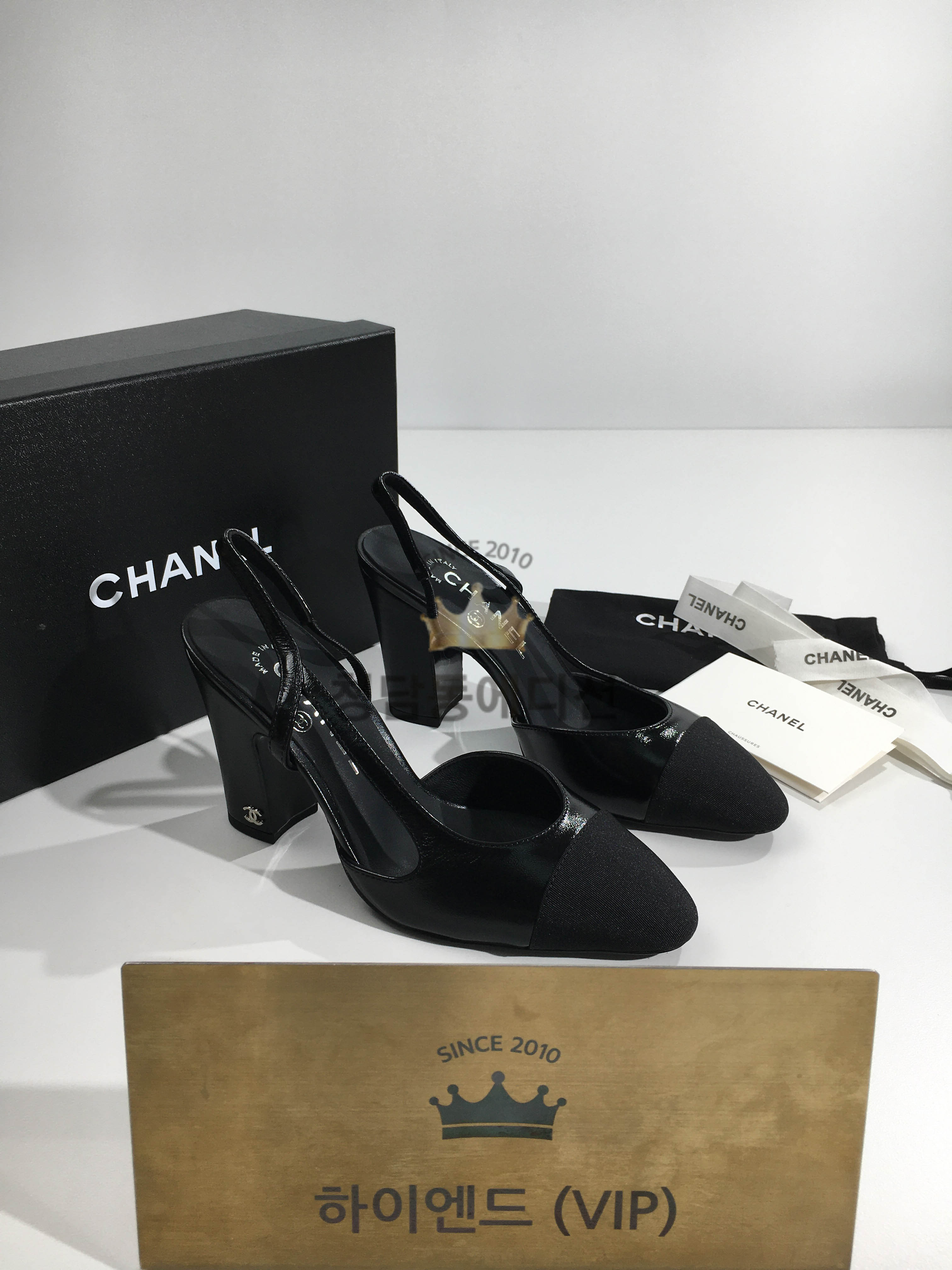 샤넬 슬링백 (굽 9.5cm)