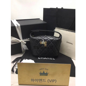 샤넬 크루즈 캐비어 미니 체인 호보백