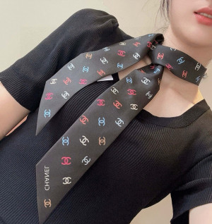 샤넬 실크 트윌리