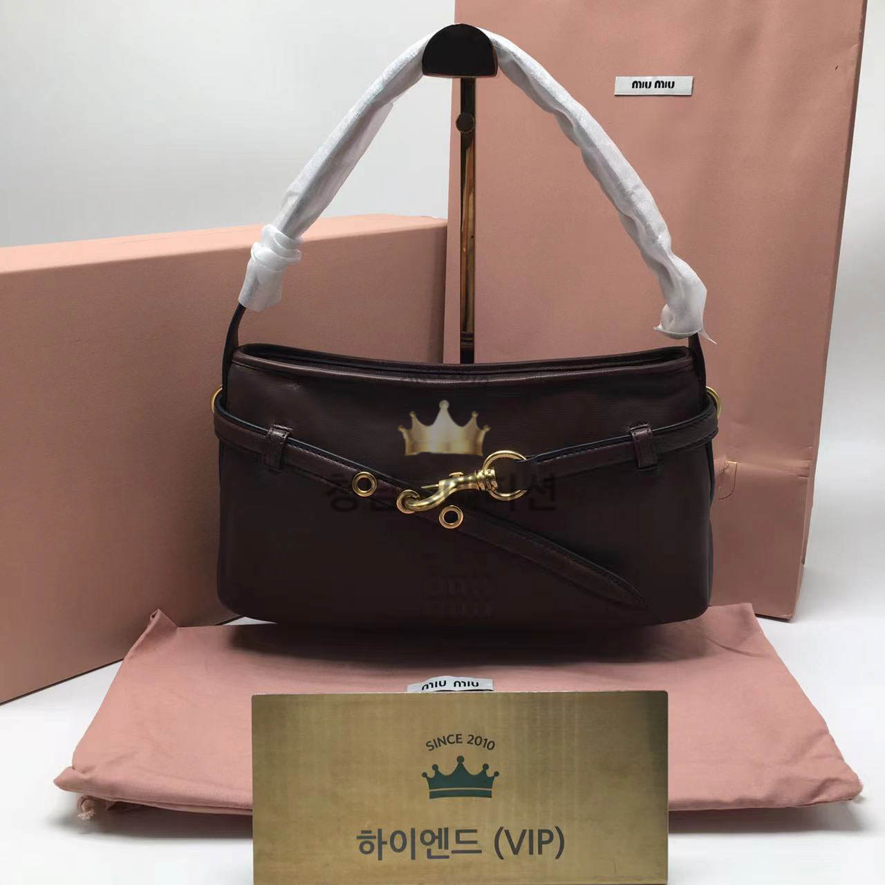 미우미우 아방뛰르 나파 가죽백