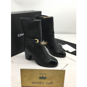 샤넬 23SS 숏 부츠