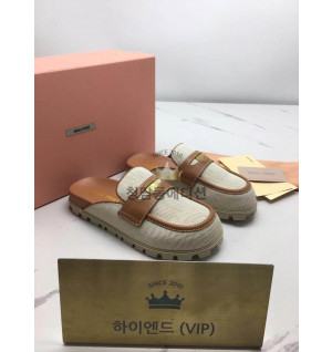 미우미우 캔버스 및 가죽 뮬