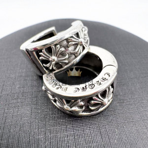 크롬하츠 네로우V-CHX 밴드 이어링