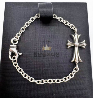 크롬하츠 타이니 크로스체인 팔찌