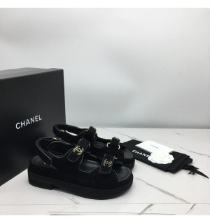 Ok(1687849607) 샤넬 23p 스웨이드 19 벨크로 샌들 미들굽 230사이즈