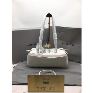 발렌시아가 캐리 볼링백 스몰 화이트