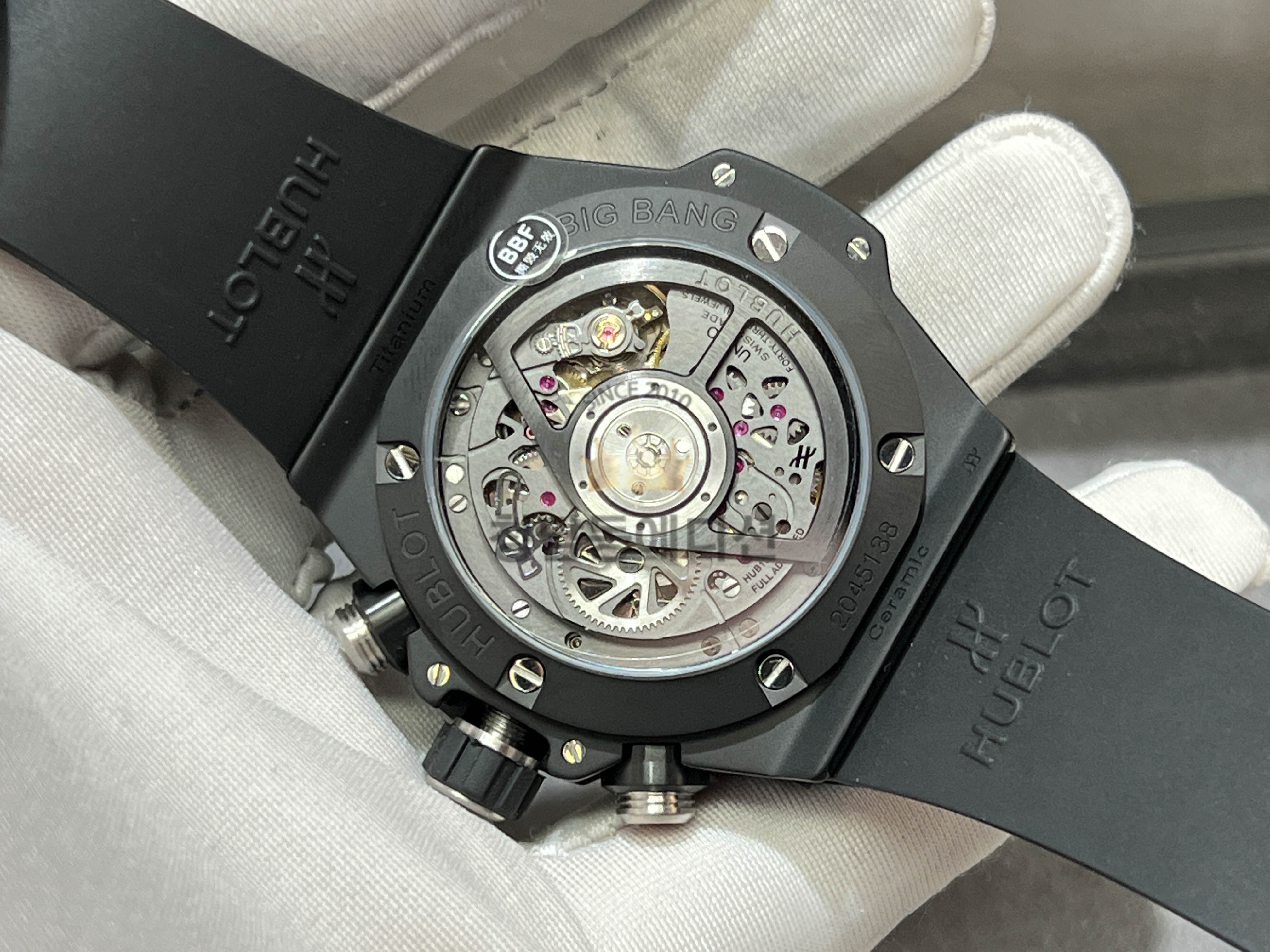 위블로 빅뱅 유니콘 크로노 그래프 42mm