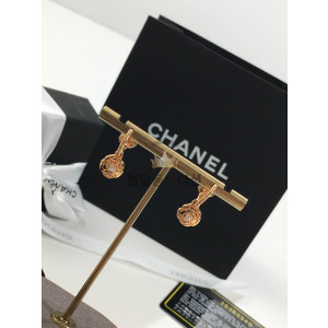 샤넬 까멜리아 링귀걸이