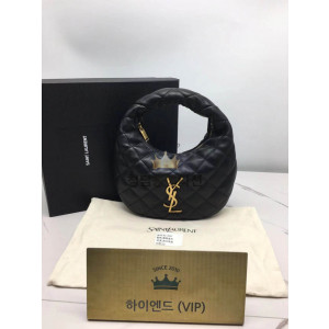 생로랑 25FW 이카리노 퀼팅 나파 레더 토트백 851689 AAANG 1000 (컬러 블랙)