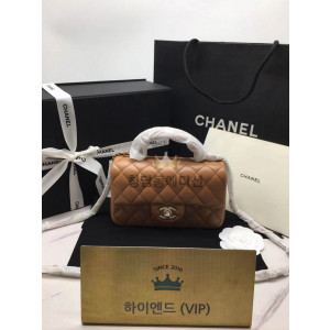 샤넬 클래식 뉴미니 탑핸들 플랩백
