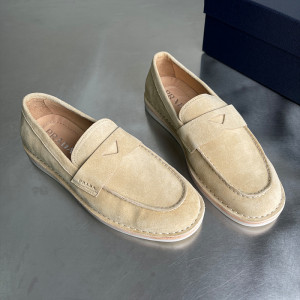 프라다 블리치드 스웨이드 로퍼 (남성용)