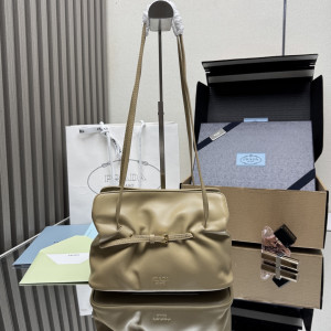 프라다 다다 스몰 나파 가죽 핸드백