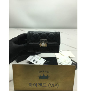 샤넬 보이 카드지갑 (은장)