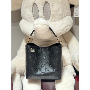 구찌 25FW 815118 GG앰블럼 스몰 버킷백