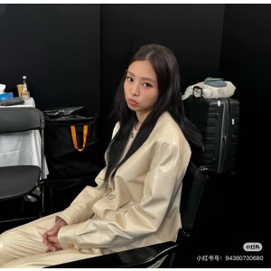 샤넬 아이보리 레더 자켓