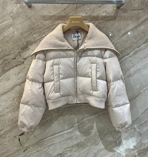 미우미우 카라 패딩 자켓