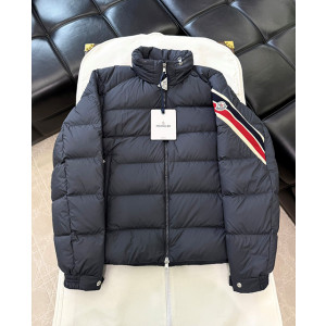 몽클레어 마야(Maya) 다운 재킷 (남성용)