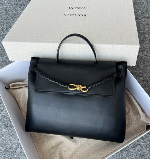 보테가베네타 라지 차오 차오 826195