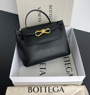 보테가베네타 스몰 차오 차오 836940