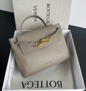 보테가베네타 스몰 차오 차오 836940