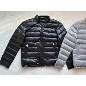 Ok(1698903392) 몽클레어 경량 패딩 색상:블랙 / 사이즈:2