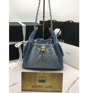 (1744717592) 샤넬 25C 크루즈 뉴 호보백 스몰 (25백) (본품만) (박스 미세하자)