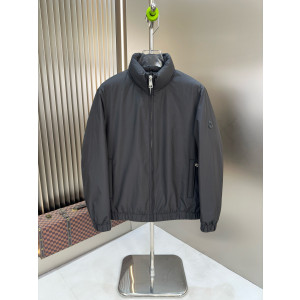 ok 몽클레어 점퍼 사이즈4