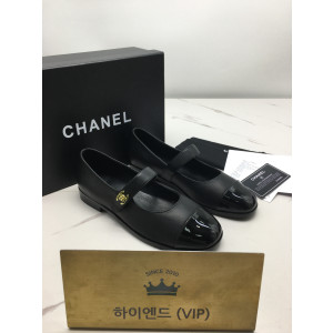 Ok(1710997146) 샤넬 턴락 메리제인 플랫 슈즈 (컬러 블랙 무광) 사이즈:245~250/39
