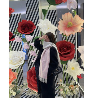 구찌 캐시미어 자카드 머플러