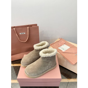 미우미우 스웨이드 시어링 부티