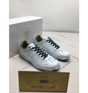 Ok(1684829773) 메종 마르지엘라 mm6 독일군 (남녀공용) 사이즈 260