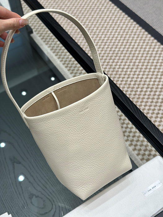 더 로우 NS 파크백 미디움 (upgrade ver.)