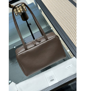 더 로우 아스트라 볼링백 그레인 카프스킨 레더