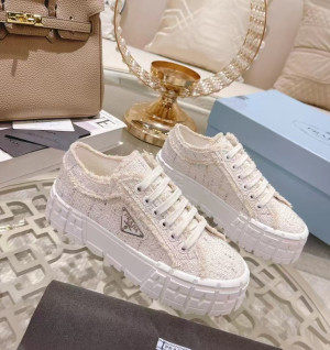 프라다 더블 휠 트위드 개버딘 스니커즈