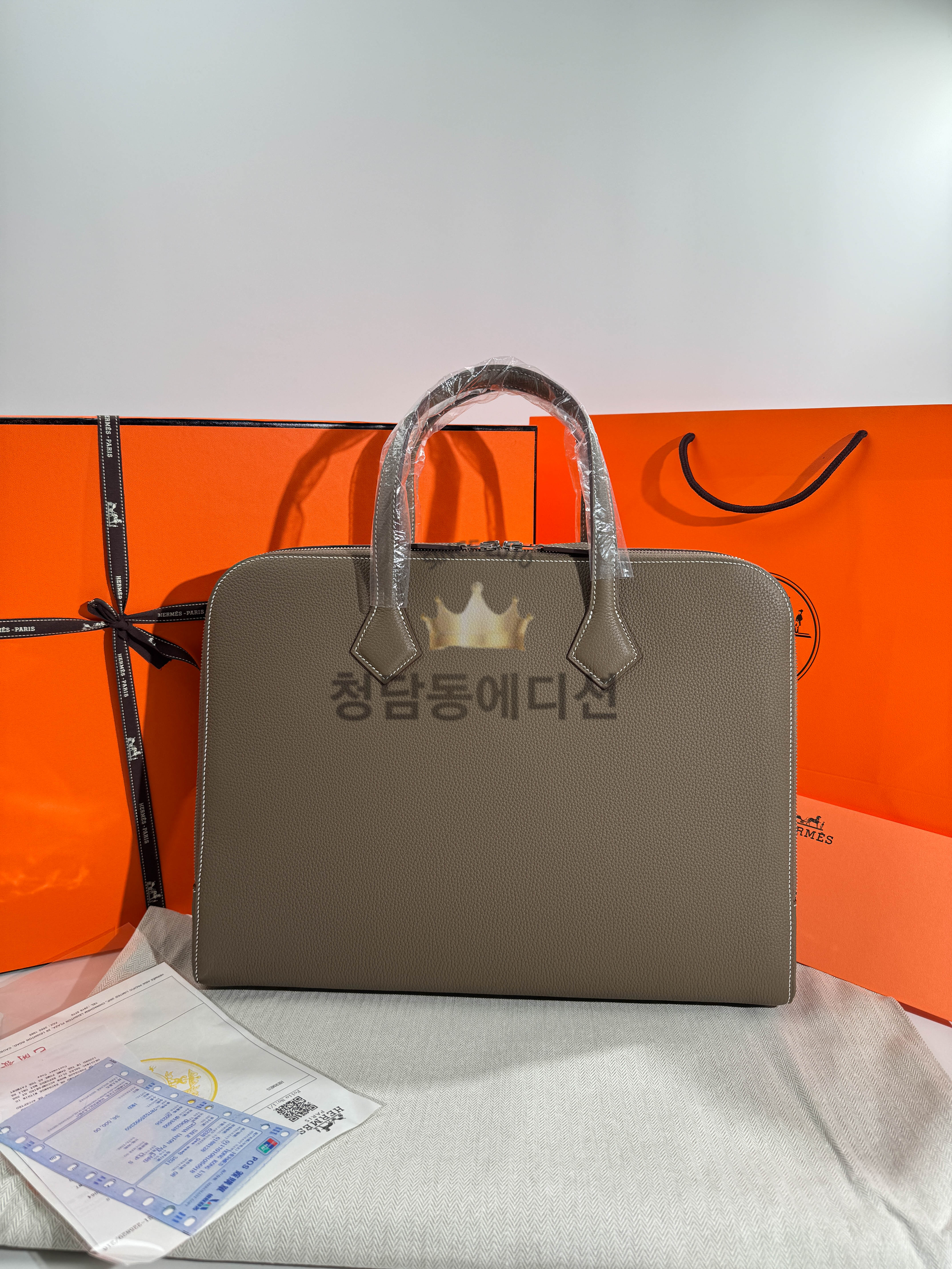 에르메스 남자 가방 빅토리아 라이트 브리프케이스 반수공 (컬러 에토프)