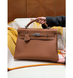 에르메스 켈리 맥시 42 (컬러 골드)