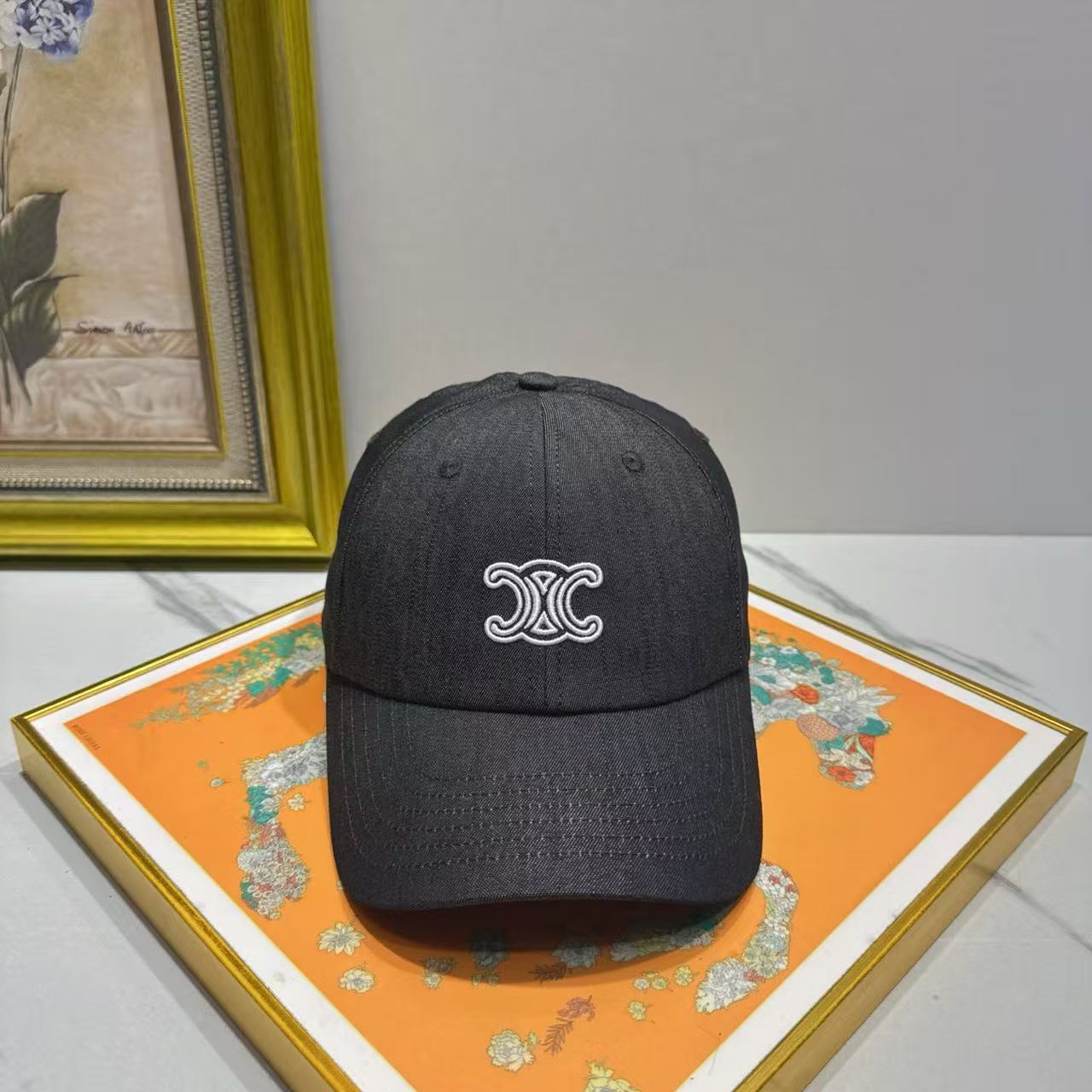 셀린느 비비엔느 캡 코튼 트윌