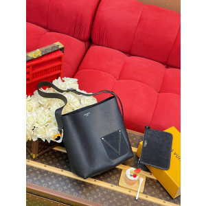 루이비통 베르소 호보백 M27022