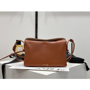 셀린느 트리오 플랩 10P862